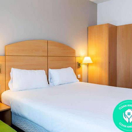 Travelodge Madrid Alcalá de Henares Екстериор снимка