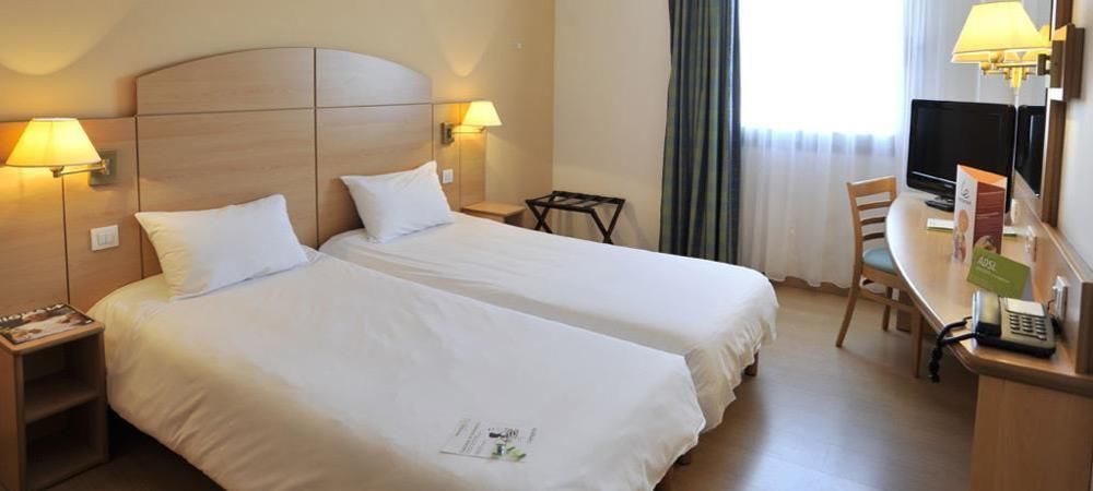 Travelodge Madrid Alcalá de Henares Екстериор снимка