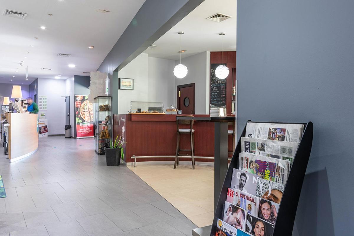 Travelodge Madrid Alcalá de Henares Екстериор снимка
